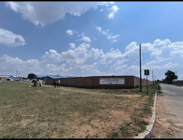 LAND PROPERTY TO RENT IN BOLTONIA